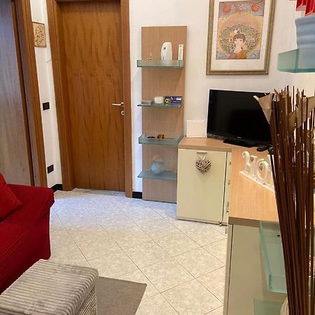 לה ספציה Glitter Home מראה חיצוני תמונה