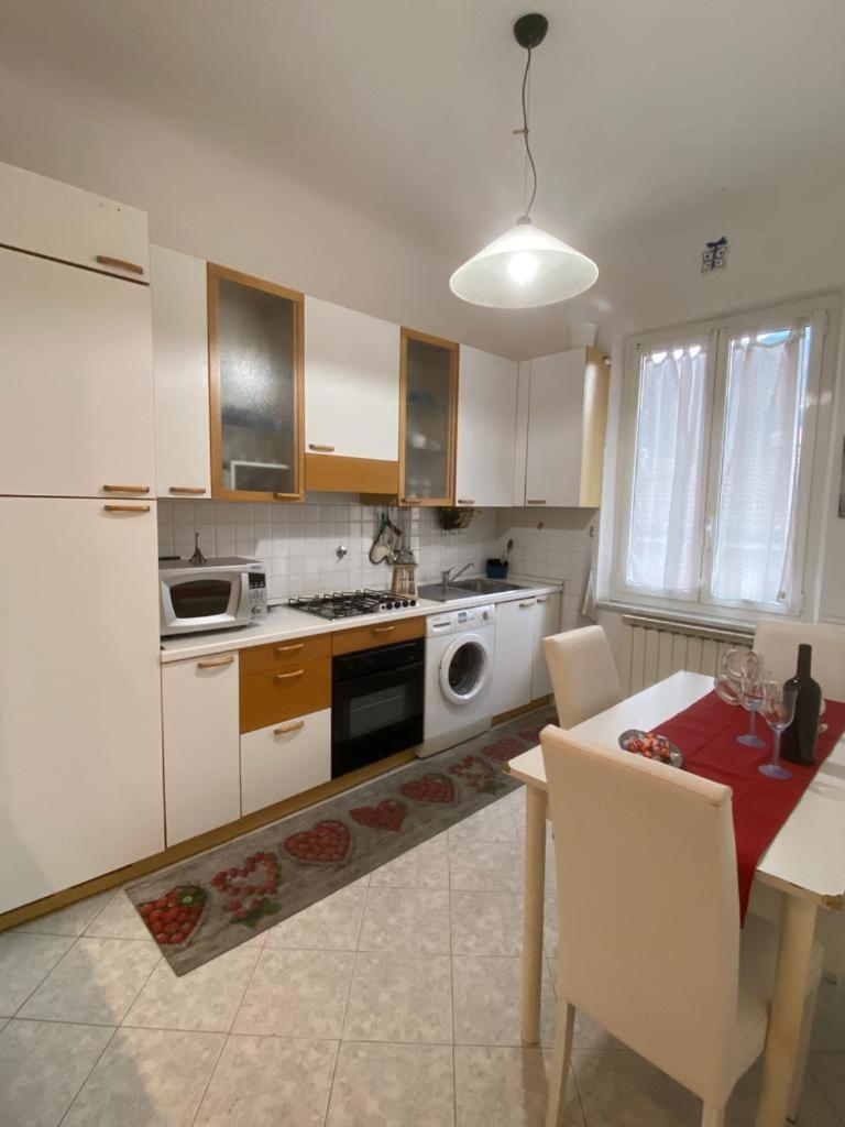 לה ספציה Glitter Home מראה חיצוני תמונה